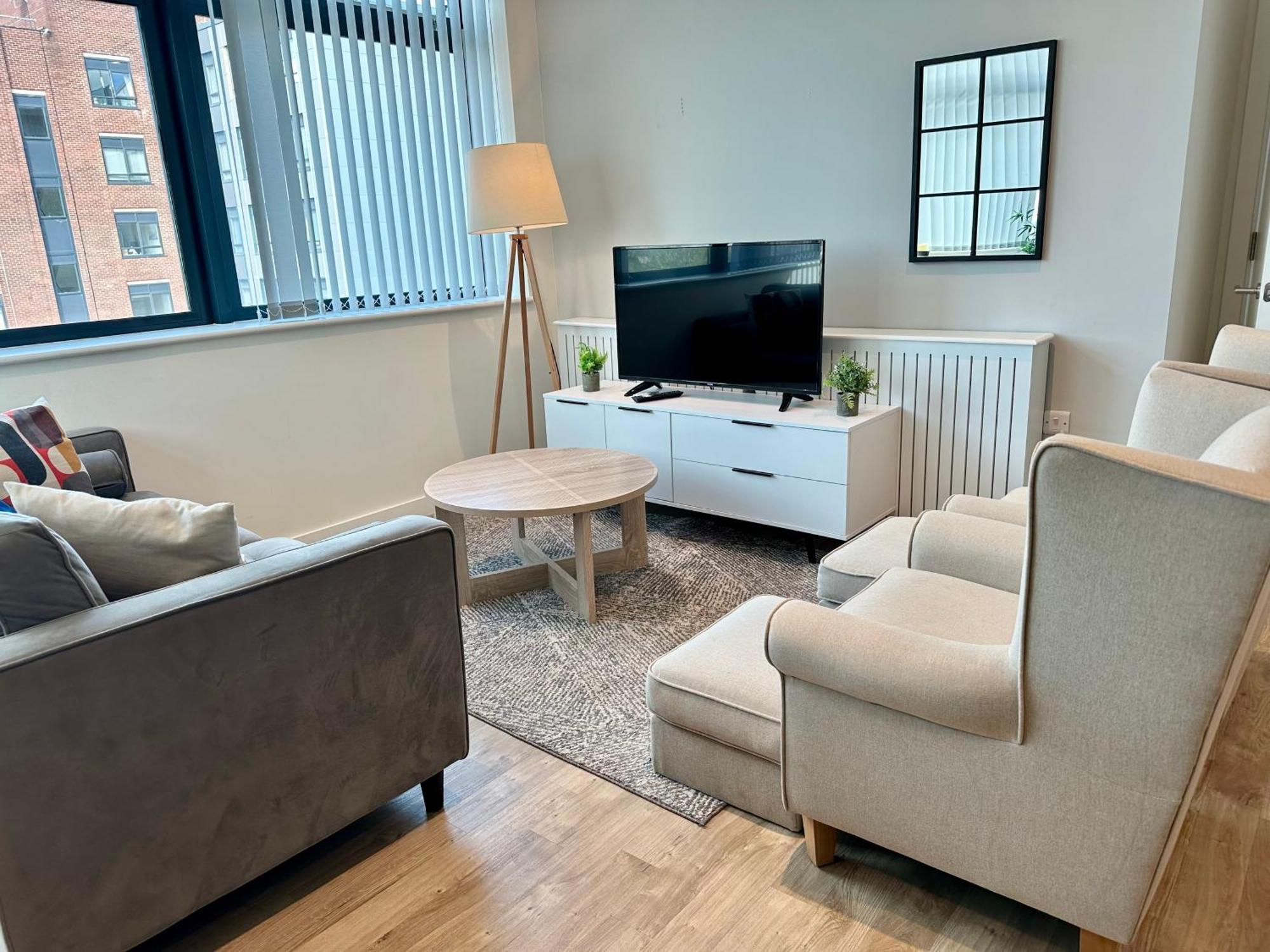 Lovely 1 Bed Apartment - Old Trafford Manchester Bagian luar foto