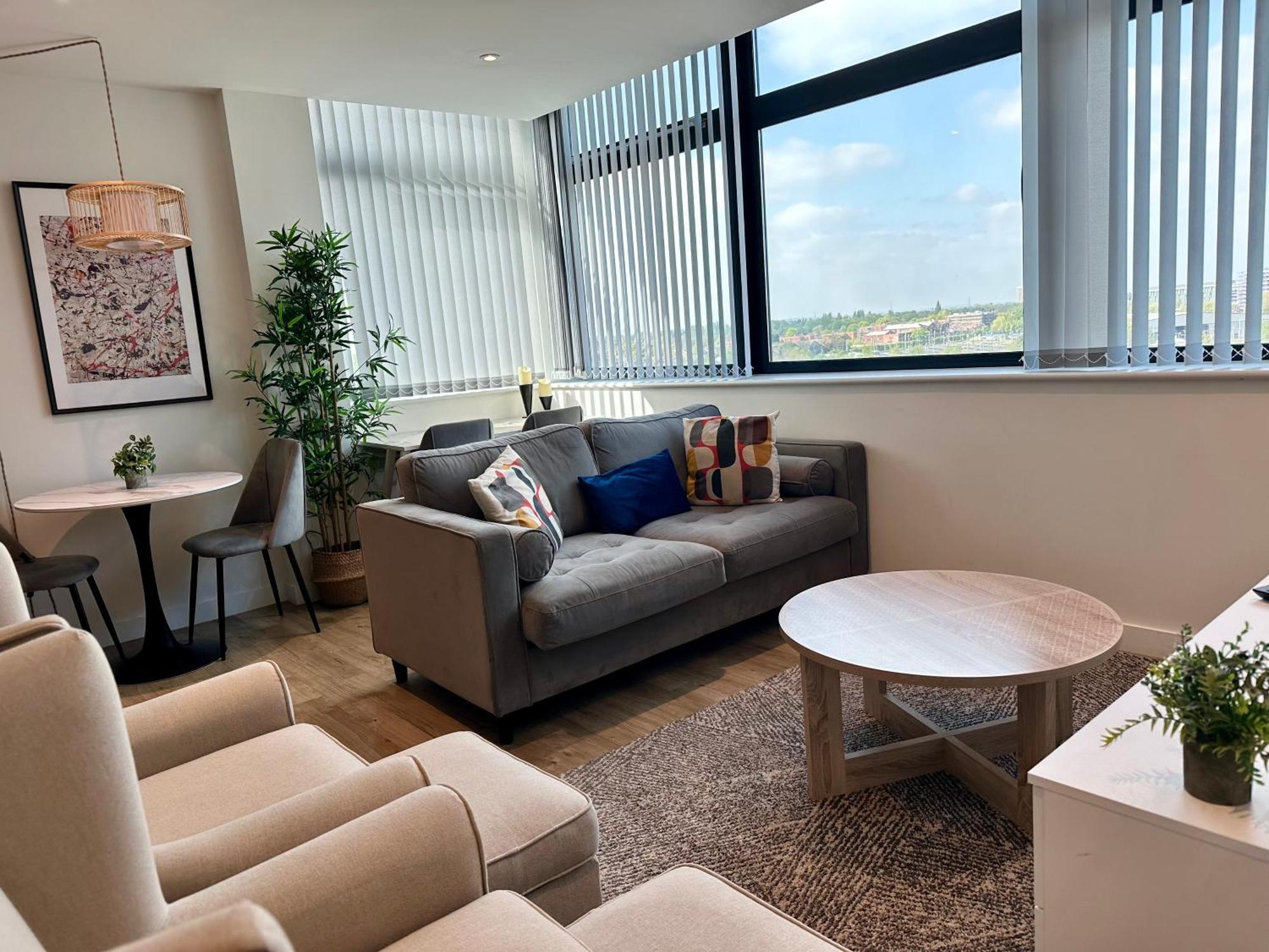 Lovely 1 Bed Apartment - Old Trafford Manchester Bagian luar foto